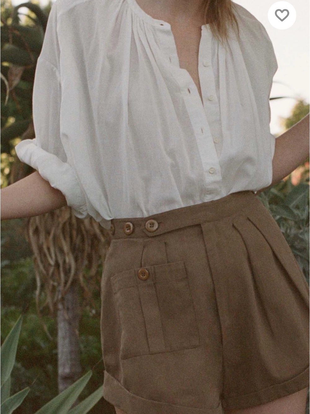 DOEN Raelyn Shorts ✨🥥 - Picture 3 of 7